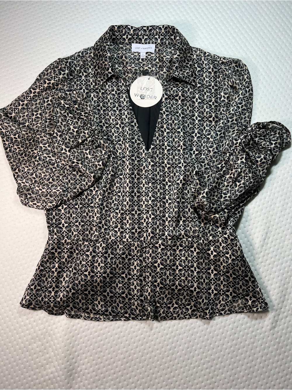 Lost + Wander Mira Peplum Blouse Sz L Black Beige Gold Lined Shirred Sleeve NEW